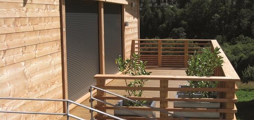 Holzterrasse.jpg
